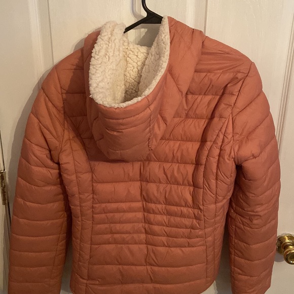 Reversible puffer jacket. - Picture 5 of 5